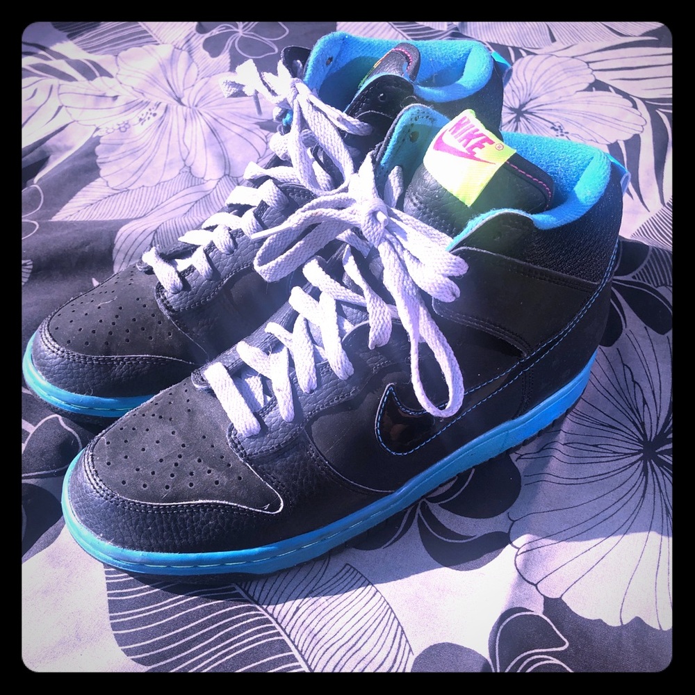 Used Nike Girls high tops
